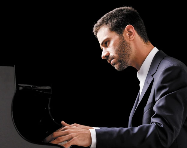 Adam Laloum