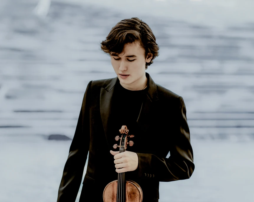 Daniel Lozakovitch © Lyodoh Kaneko