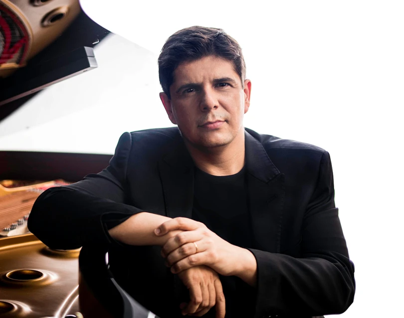 Javier Perianes © Igor Studio